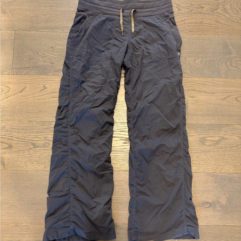 Lululemon gray studio pants sz 8 EUC worn twice